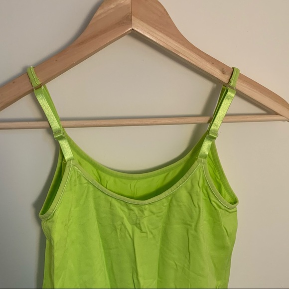NWOT Vanity Fair bright spring green tank top - Picture 3 of 3